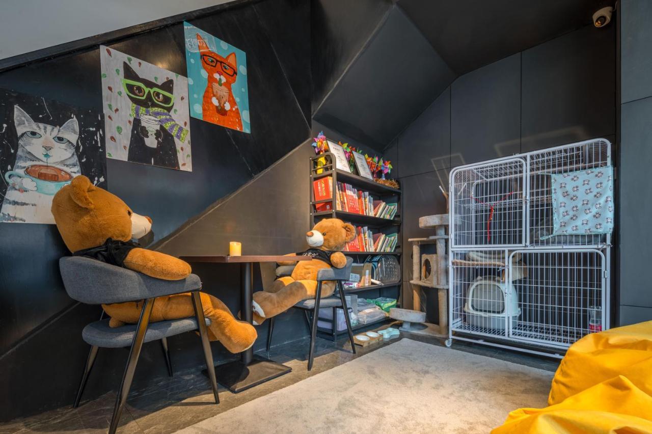 Yangshuo Emoji Youth Hostel Exterior photo