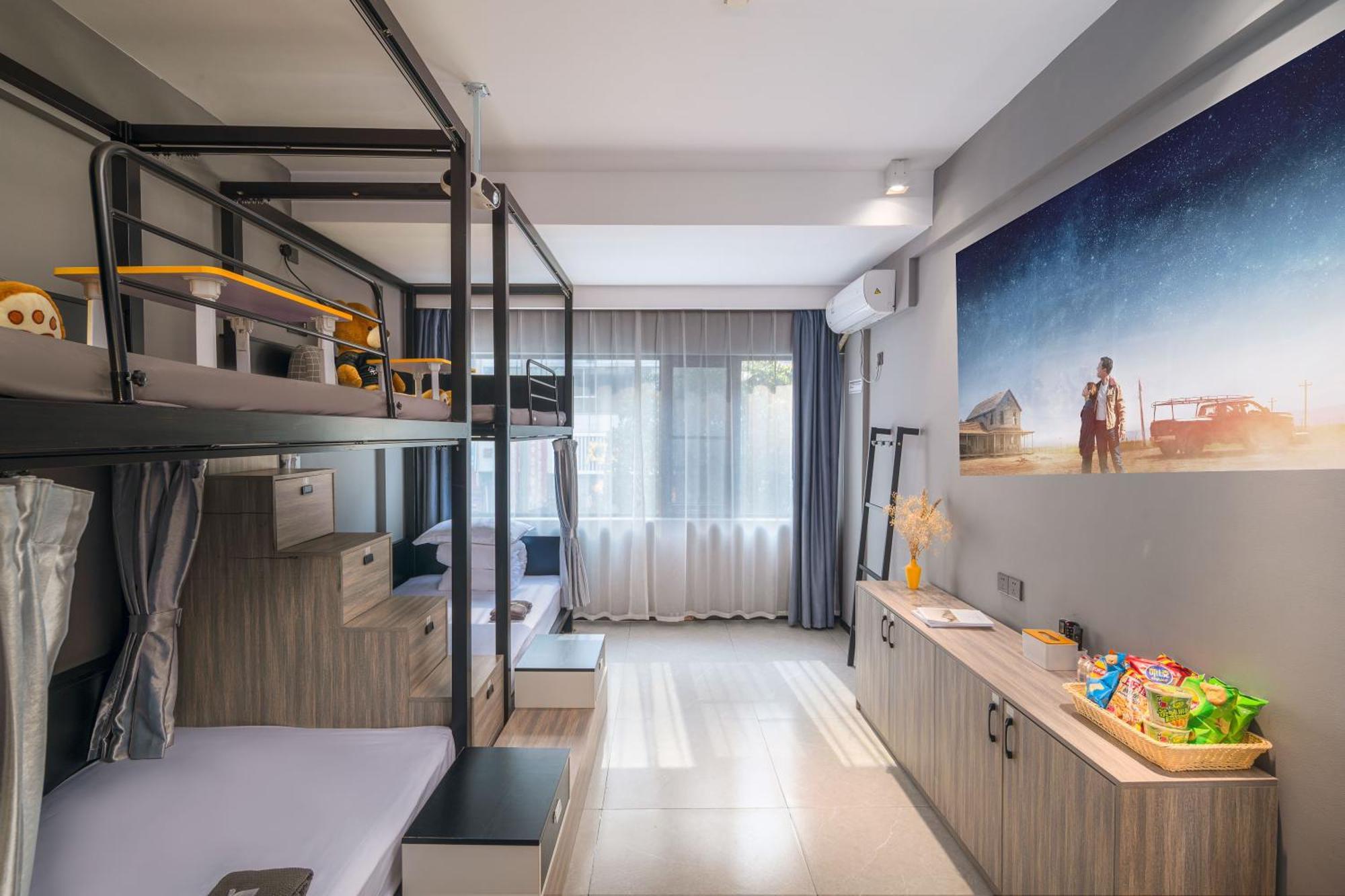 Yangshuo Emoji Youth Hostel Exterior photo